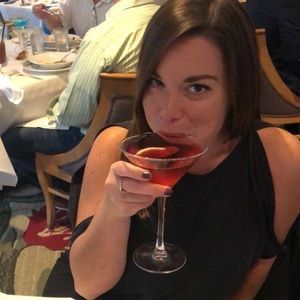 Meet your Posher, Carly